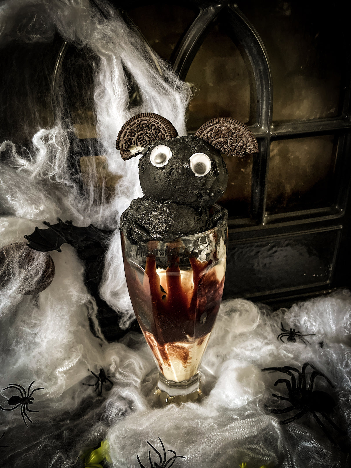 Bat Vanilla Sundae Marshfield Farm Ice Cream