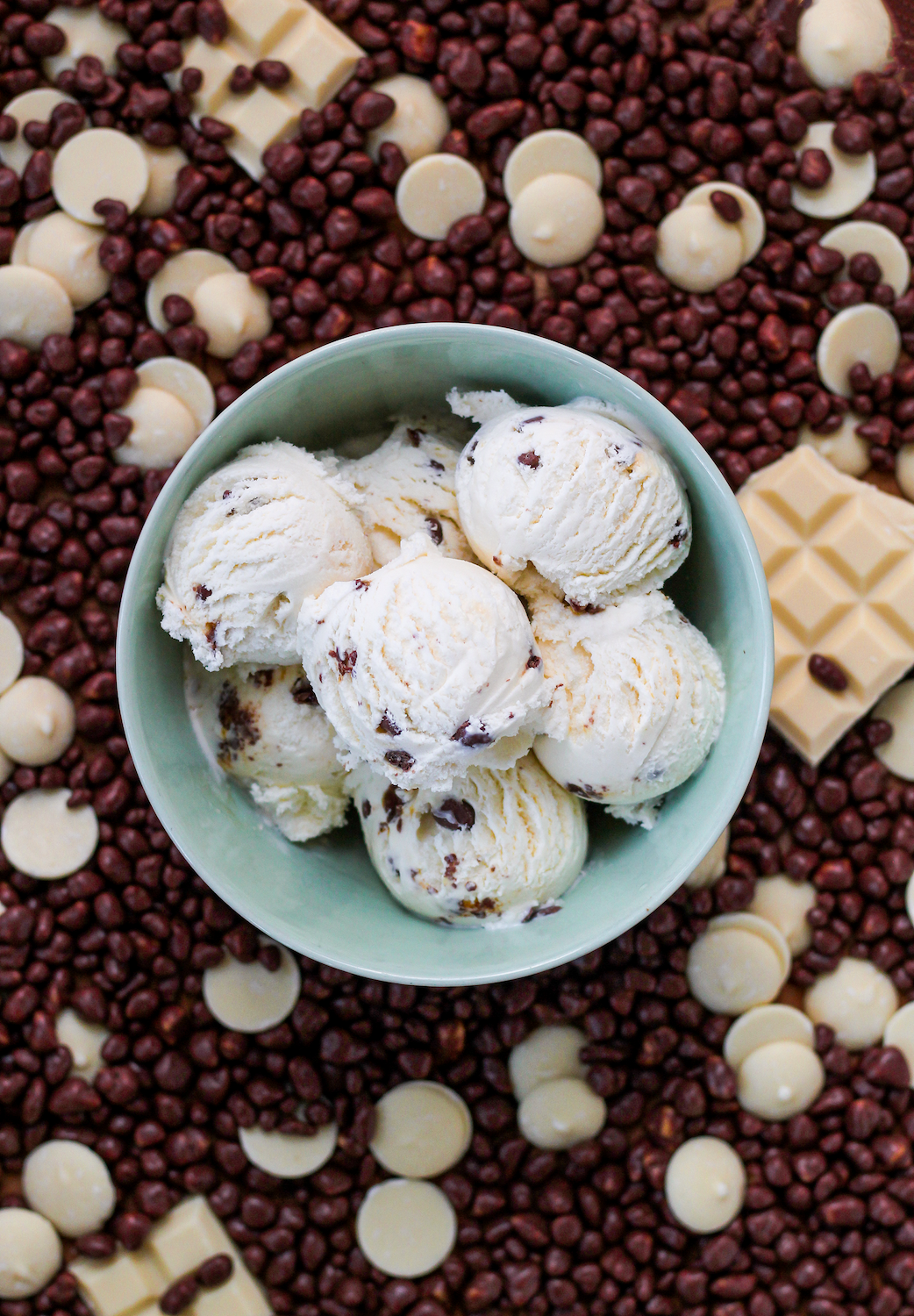 White Chocolate with Honeycomb Crunch Ice Cream