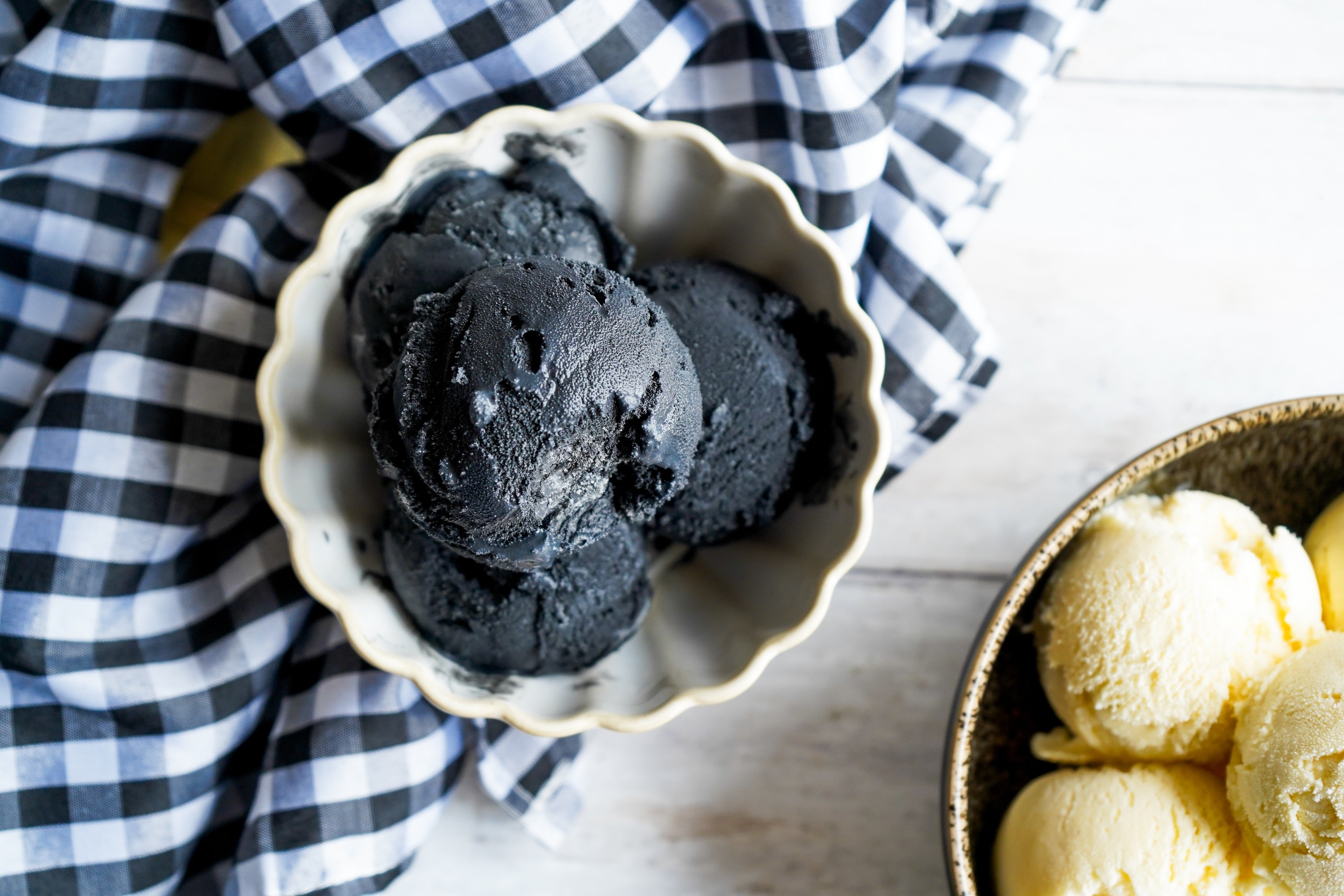 Black Vanilla Ice Cream – Marshfield Farm Ice Cream